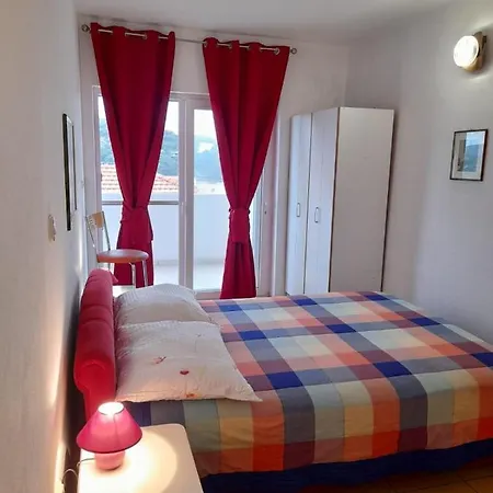 Apartment Bisera *